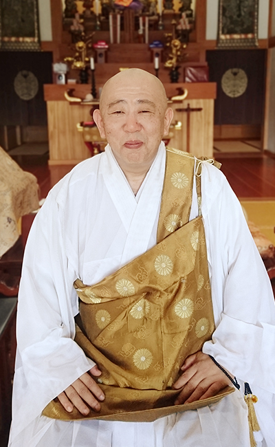 日蓮宗 妙法寺 第三十一世住職中村日経